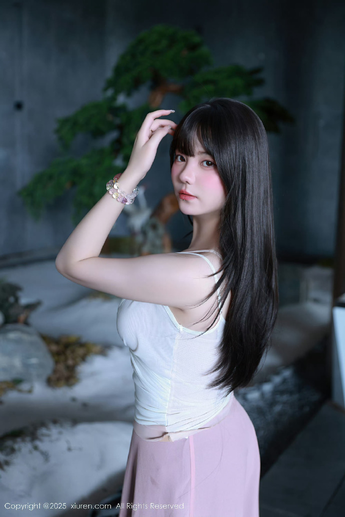 漫画美女脱衣服的软件热门内容